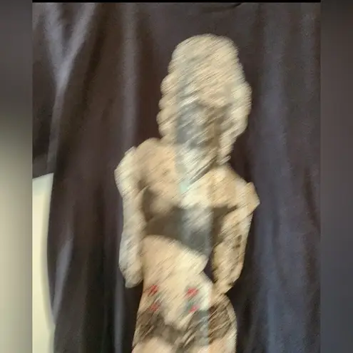 Marilyn Monroe graphic t