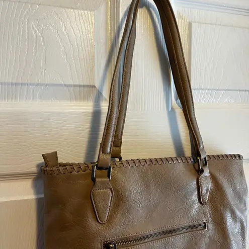 Antik Kraft Tan Faux Leather Tote Bag Whipstitch Detail Zipper Pocket