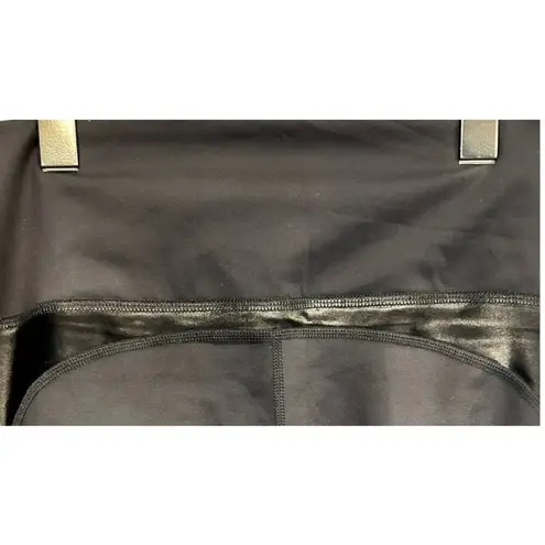 Noli Blk Womens Athletic Workout/Yoga Cropped Leggings w/ Wte Side Stripes Sz L