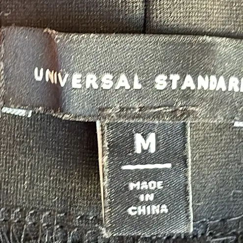 Universal Standard Moro Pocket
Signature Ponte Pants