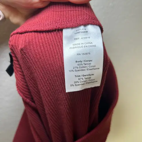 The Range Ribbed Slit Hem Leggings Women's Burgundy Fitted Casual Small lounge