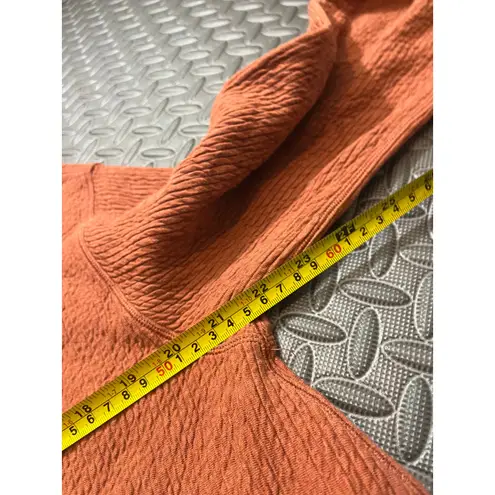 Lululemon Retreat Yourself Pullover High Neck Bell Sleeve Body Skimming Size M/L Orange Size M