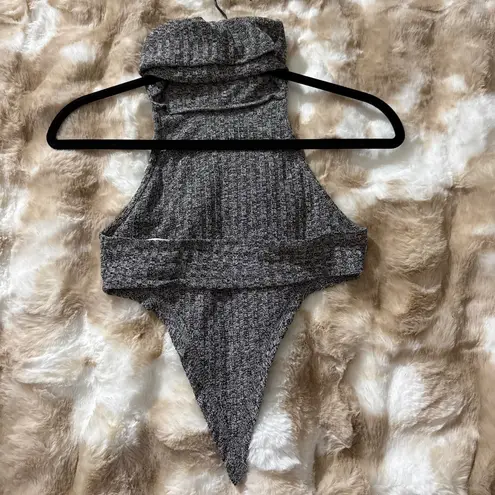 Sexy top. Backless Pink Size XS