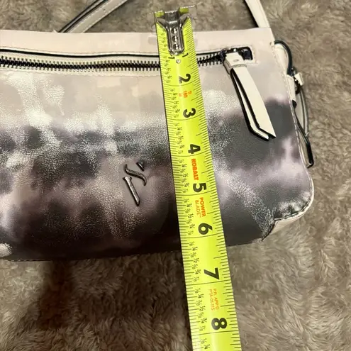 Vera Wang Cross Body Bag Dyed with Gray & White Color