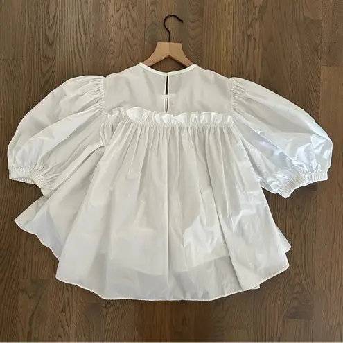 Brogger Round Neck Puff Sleeve Tiered Oversized Taffeta Blouse in White Large