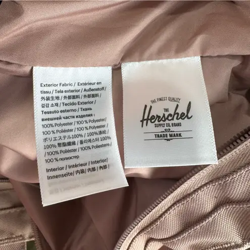 Herschel Supply Company Mica Classic Canvas Tote Bag Ash Rose Pink 12L Minmalist