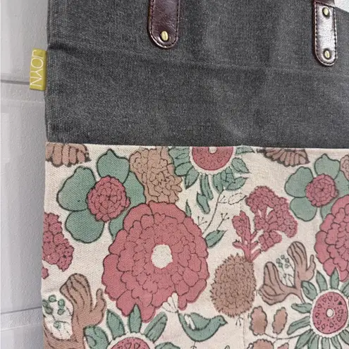 JOYN Cream and Grey Tote Bag with Garden Design. Gray