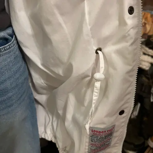 London Fog VINTAGE white windbreaker