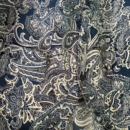 kim rogers  blue paisley, button-down shirt, XL