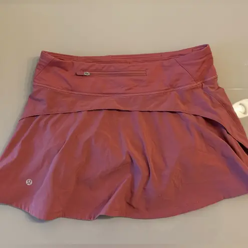 Lululemon  Skirt Size- excellent condition! Size 6