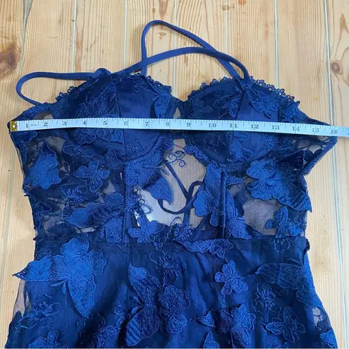 NWOT Navy Blue 3D Floral Appliqué Sheer Panel Gown Size Small