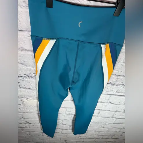 Zyia Active Janis Light n Tight High Rise 7/8 Blue Stripe Leggings size 4