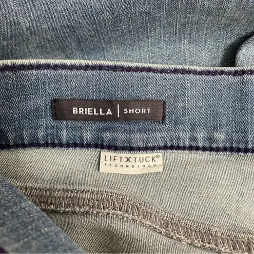 NYDJ Briella Denim Bermuda Shorts Raw Hem Medium Wash Women’s Size 0 Modest