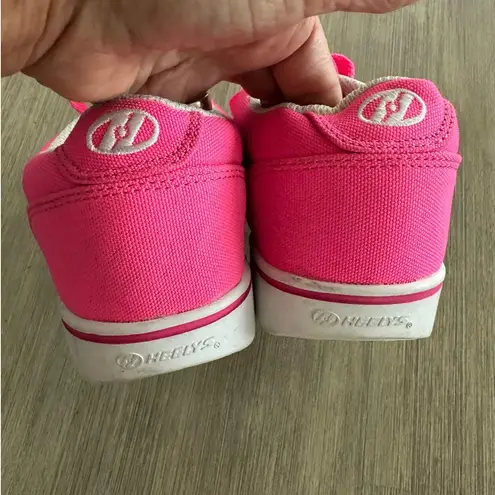 Heelys Launch Skate Shoes Youth Sz 5 Women’s Size 5.5 Hot Pink Low Tops