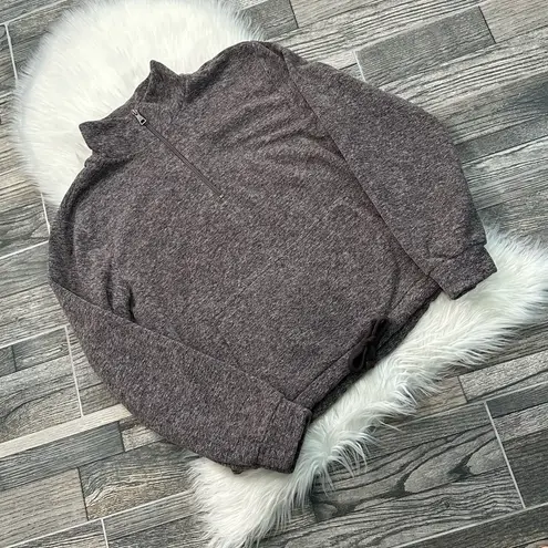 Beyond Yoga New Terrain Pullover in Gray Size Small