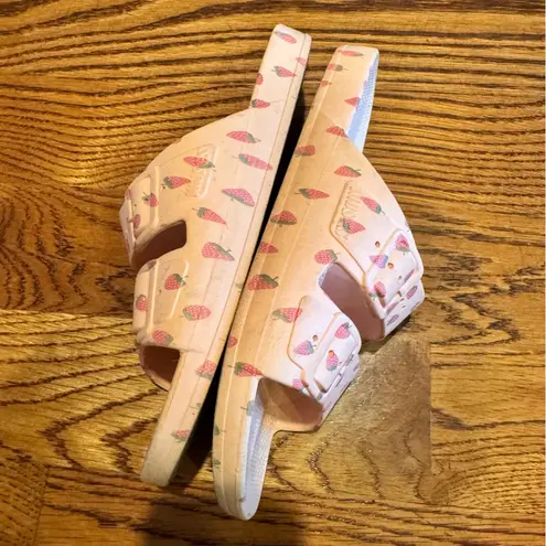 Freedom Moses x Jillian Harris Colab Strawberry Pink Slides Size 8