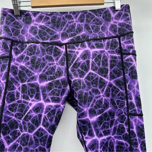 Constantly Varied Gear CVG Medium Passion Purple & Black Capri Crossfit Leggings Size XL