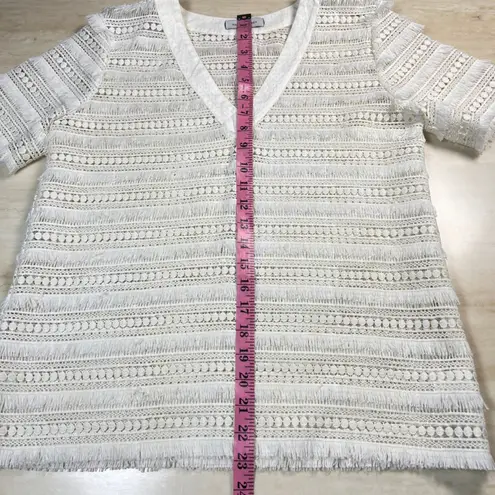 Waverly Grey White Crochet Fringe V