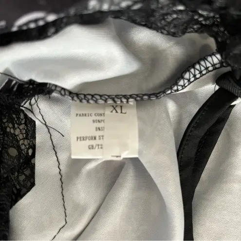 None SKULLS Lingerie Nighty Black White Purple Blue High Side Opening Lace Size XL