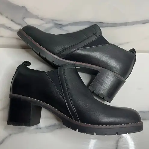 Easy Spirit NWOB Women's Black Leather Chunky Heel Comfort Secosa Boots Sz 7.5