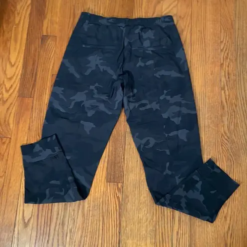 Cambia‎ Jogger Pants Camo Black Grey women’s size 38 Medium