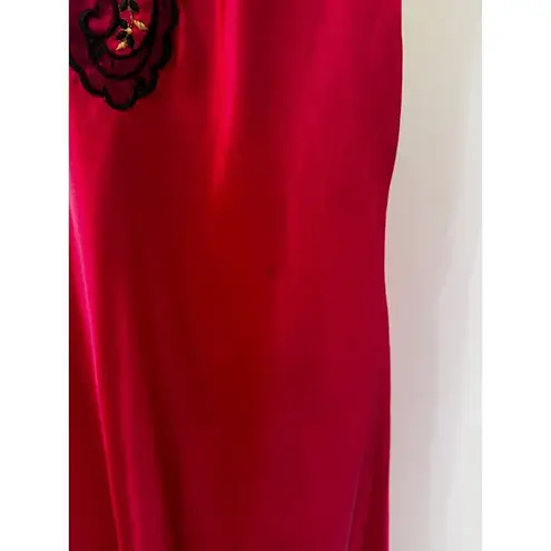 Vanity Fair Vintage  Long Nightgown Red Lace Shiny Satin USA Slip Gown Size large