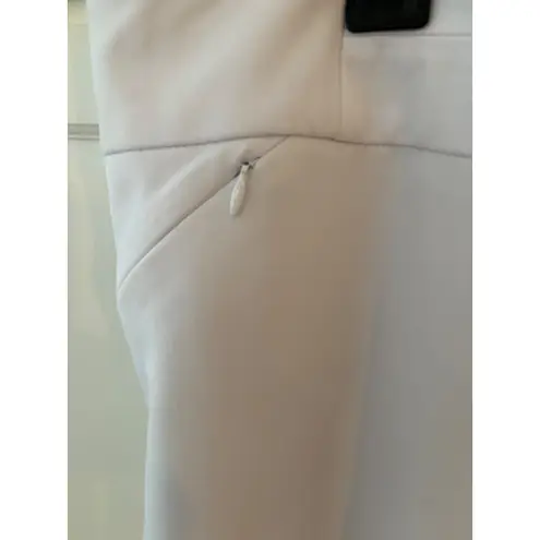 Investments the Park Ave Fit Secret Support White Straight Leg Pants 20WS