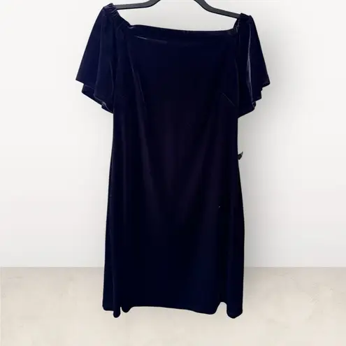 American Living  Womens Black velvet off the shoulder Dress Size: 10