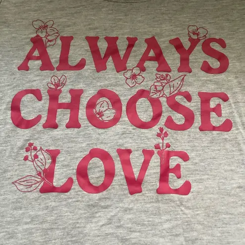 Wound Up gray Always Choose Love short sleeve shirt M Junior’s