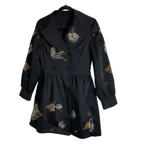 Woman’s Black Embroidered Coat with pockets size small