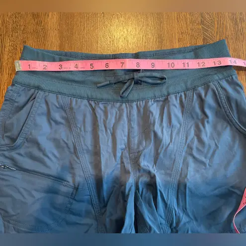 The North Face  Navy Shorts - size Small