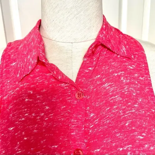 Splendid  sleeveless button down shirt