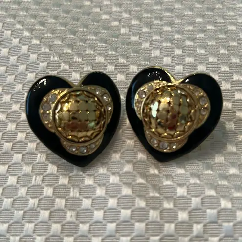 Whiting & Davis Vintage rare black & gold mesh heart shaped pierced earrings EVC