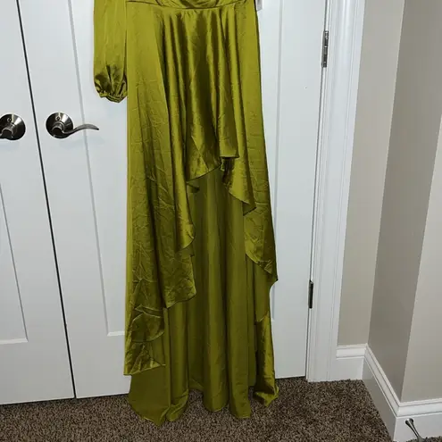 Mac Duggal NWT  49141 - Ieena High-Low One-Shoulder Long Sleeve Gown
