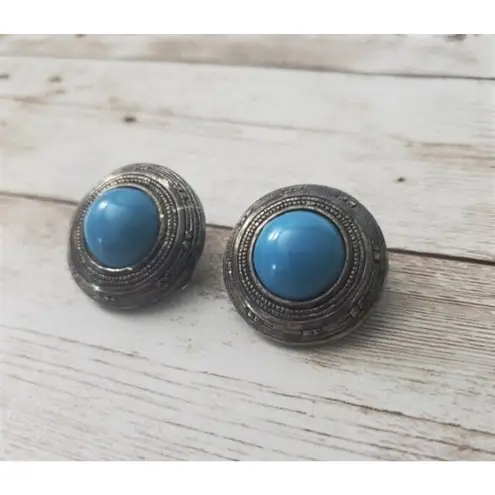 Vintage Clip On Earrings