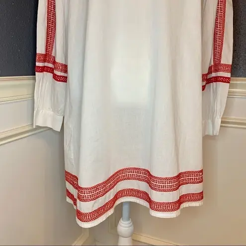 Hinge Embroidered Lace Mini Dress