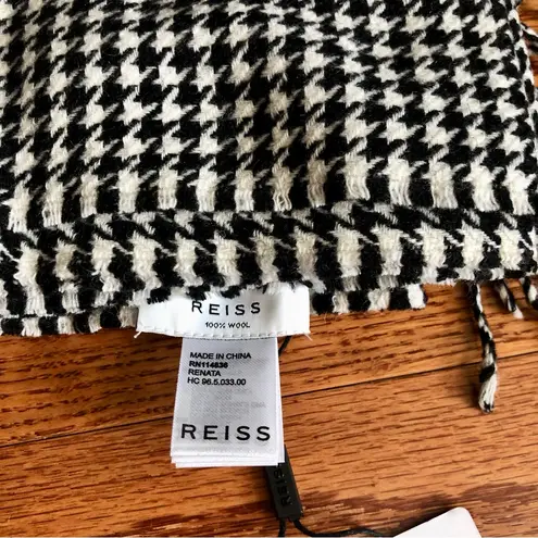 Reiss Renata Puppytooth Houndstooth 100% Wool Black White Scarf Women’s One Size