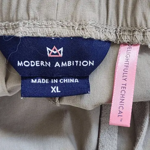Modern Ambition Khaki Pull