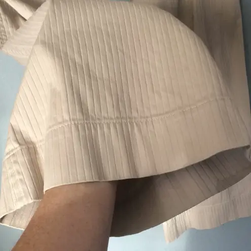 Hillard & Hanson Vintage Size 6 tall boot cut tan pants for women