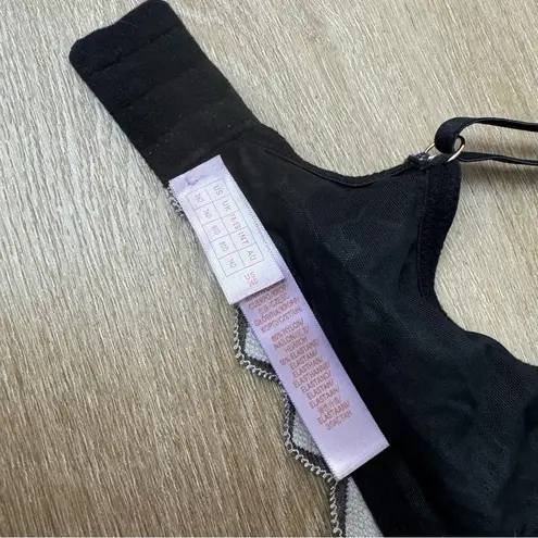 Savage x Fenty Zig Zag Zen Unlined Lace Plunge Bra