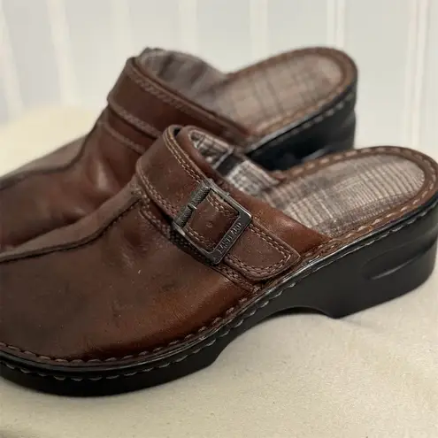 EastLand Mae 6M Brown Leather Clogs Mule Chunky Buckle Cottagecore Comfort Shoe
