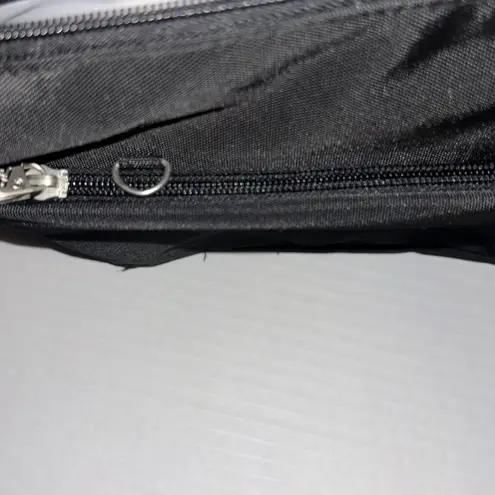 Travelon Sleek Black Shoulder Bag