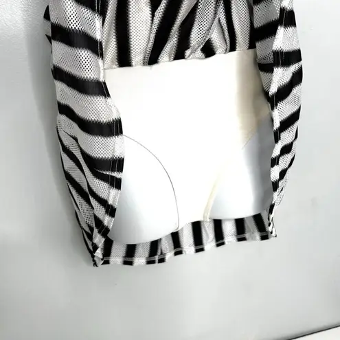 Nike  Vintage Challenge Court Dri Fit Tennis Dress White & Black Stripe XS