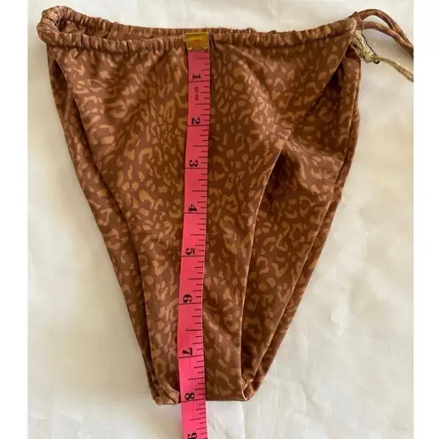 Stone Fox Swim LELE TOP & RIVER BOTTOM TWO PIECES SET in WILD CAT MEDIUM NWT