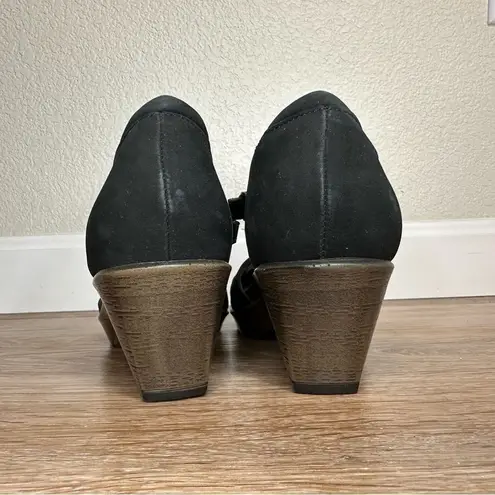 Naot Heel Black Velvet Nubuk Mary Jane Shoes, Size 7