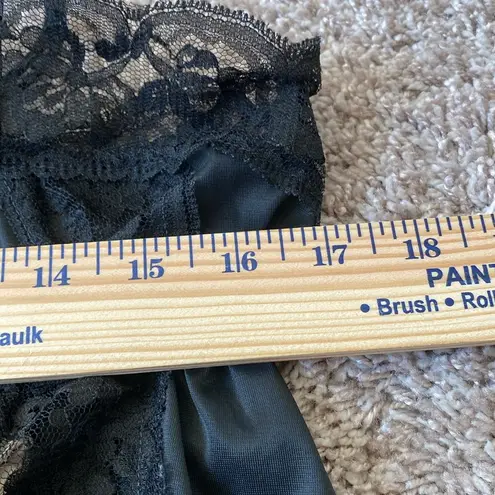 Vintage Black Negligee Lingerie Nightgown Size Medium?