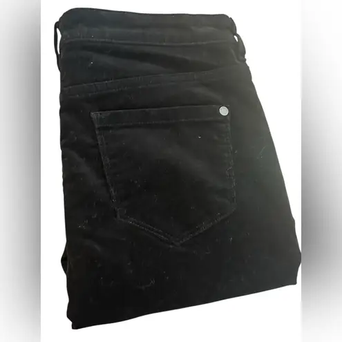 Well Worn Black Pinwale Corduroy High Rise Straight Leg Pants Womens Size 6 (28)