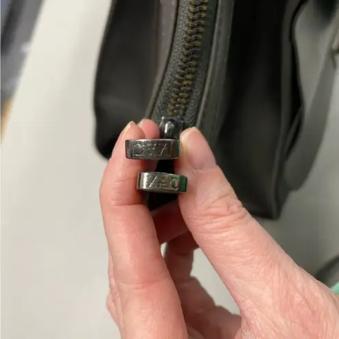 Zac Posen Eartha Purse Bag Handbag Iconic Gray Pewter Hardware Navy Blue Inside