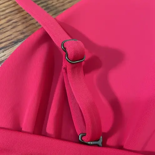ANDIE The Valencia Bikini Top Swimsuit Cherry red size Small NWT