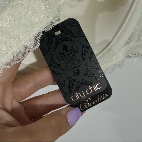 City Chic NWT Smooth & Chic Multiway Contour Bra Ivory Size 42 DD